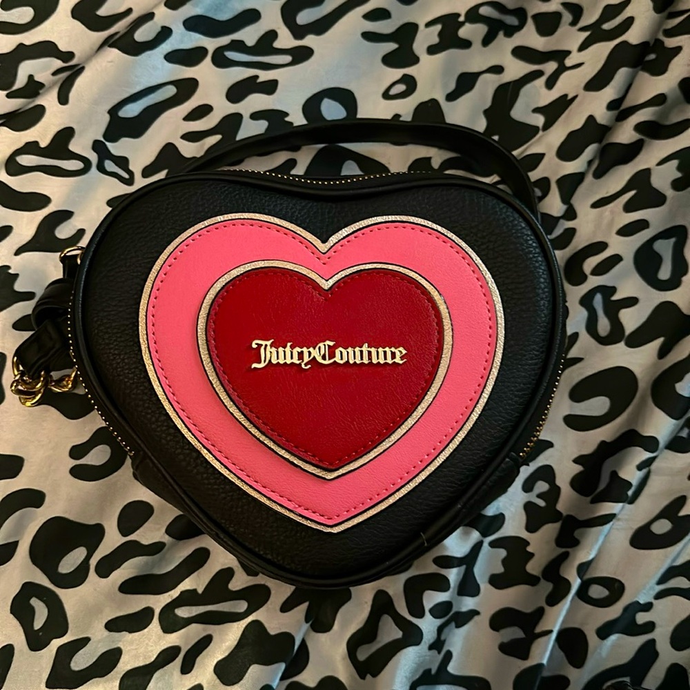 Juicy couture small hand and shoulder heart shaped bag
